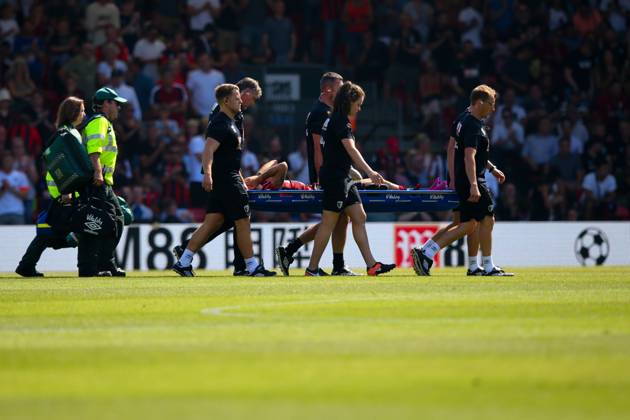 Bournemouth v Manchester City - Premier League - Vitality Stadium August 25, 2019, Bournemouth, United Kingdom: Charlie Daniels of Bournemouth is stretchered off injured during the Premier League match at the Vitality Stadium, Bournemouth. Picture date: 25th August 2019. Picture credit should read: Craig Mercer Sportimage Bournemouth United Kingdom EDITORIAL USE ONLY Copyright: xx ZUMA-20190825_zaf_si1_121.jpg CraigxMercerx csmphototwo566982