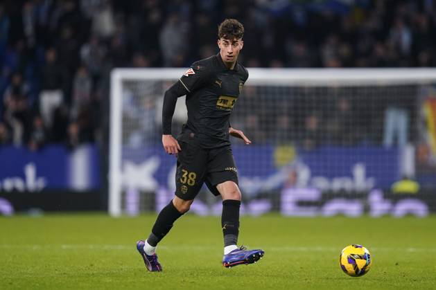 ESP: RCD Espanyol v Valencia CF. La Liga EA Sports. Date 13 Iker Cordoba of Valencia FC during the La Liga EA Sports match between RCD Espanyol and Valencia CF played at RCDE Stadium on December 18, 2024 in Barcelona, Spain. kpng Copyright: xSergioxRuizx xImagox PS_241218_ESP_VAL_084