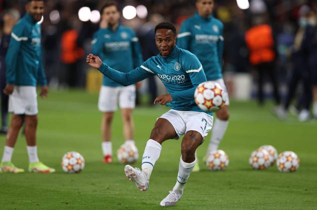 Paris Saint Germain v Manchester City - UEFA Champions League - Group A - Le Parc des Princes September 28, 2021, Paris, United Kingdom: Paris, France, 28th September 2021. Raheem Sterling of Manchester City warms up ahead of the UEFA Champions League match at Le Parc des Princes, Paris. Picture credit should read: David Klein Sportimage Paris United Kingdom EDITORIAL USE ONLY Copyright: xx ZUMA-20210928_zaf_si1_010.jpg DavidxKleinx csmphototwo797588