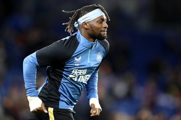 Brighton and Hove Albion v Newcastle United - Premier League - AMEX Stadium November 6, 2021, Brighton and Hove, United Kingdom: Brighton and Hove, England, 6th November 2021. Allan Saint-Maximin of Newcastle United warms up ahead of the Premier League match at the AMEX Stadium, Brighton and Hove. Picture credit should read: Paul Terry Sportimage Brighton and Hove United Kingdom EDITORIAL USE ONLY Copyright: xx ZUMA-20211106_zaf_si1_219.jpg PaulxTerryx csmphototwo817498