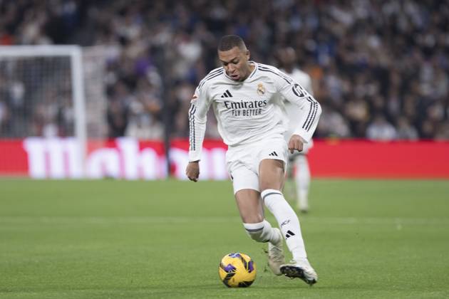LA LIGA EA Sports - Real Madrid vs Sevilla MADRID, SPAIN - December 22: Kylian Mbappe of Real Madrid in action during the La Liga 2024 25 match between Real Madrid and Sevilla at Santiago Bernabeu Stadium. (Photo by Guillermo Martinez) Madrid Santiago BernabÃ u Stadium Spain Copyright: xGuillermoxMartinezx
