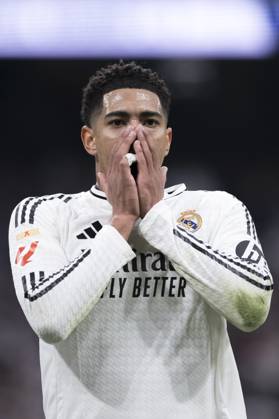 LA LIGA EA Sports - Real Madrid vs Sevilla MADRID, SPAIN - December 22: Jude Bellingham of Real Madrid reacts to a missed opportunity during the La Liga 2024 25 match between Real Madrid and Sevilla at Santiago Bernabeu Stadium. (Photo by Guillermo Martinez) Madrid Santiago BernabÃ u Stadium Spain Copyright: xGuillermoxMartinezx