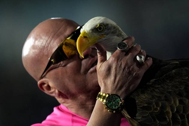 . Mascotte of the SS Lazio Eagle Olimpia with the head coach Juan Bernabe prior to, Serie A, SS Lazio v Atalanta, Olimpico, December 28, 2024, Rome, Italy.