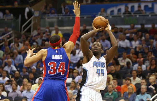 Detroit Pistons at Orlando Magic Orlando forward Andrew Nicholson (44) attempts a shot against Detroit forward Tobias Harris (34) on Wednesday, April 6, 2016, at the Amway Center in Orlando, Fla. (Charles King Orlando Sentinel TNS) Orlando FL USA EDITORIAL USE ONLY Copyright: xx 1183022 CharlesxKingx krtphotoslive749785