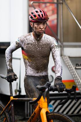 Cyclo-cross, Weltcup Dendermonde, 06.01.2025 Junioren-Sieger Benedikt Benz (GER) Dendermonde Deutschland Copyright: xMarcelxHilgerx