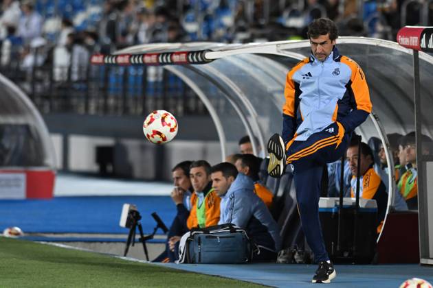 January 11, 2025, Valdebebas, Madrid, Spain: COACH: RAUL GONZALEZ BLANCO, during the Primera Federacion EspaoÂ±ola match between Real Madrid-Castilla vs CD Alcoyano at Alfredo Di Stefano stadium in Madrid, Spain, on January 11. Valdebebas Spain - ZUMAc312 20250111_zsp_c312_054 Copyright: xOscarxManuelxSanchezx