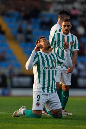 Clayton seen in action celebrating after scoring goal during Taca De Portugal game between teams of Casa Pia AC and Rio Ave FC at Estadio Municipal Rio Maior (Maciej Rogowski) Rio Maior Estadio Municipal Rio Maior Portugal Copyright: xMaciejxRogowskix cpacrfc2425-37