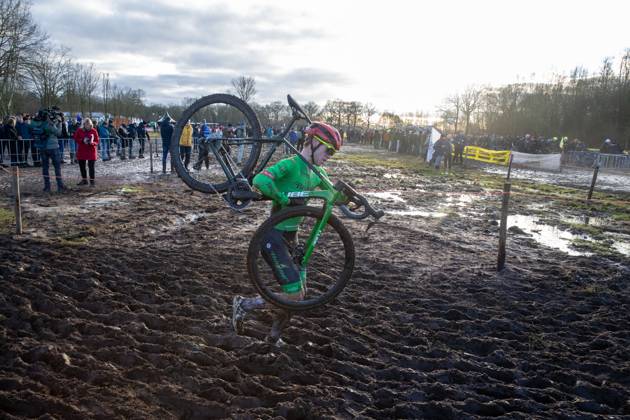 NK Cyclocross Oisterwijk Elite mannen Oisterwijk (NED), CYCLOCROSS, JANUARY 12 Mees Hendrikx Gefotografeerd tijdens het Nederlands Kampioenschap veldrijden in Oisterwijk Content not available for redistribution in The Netherlands directly or indirectly through any third parties. Copyright: xSportfotoxPhotoagencyx