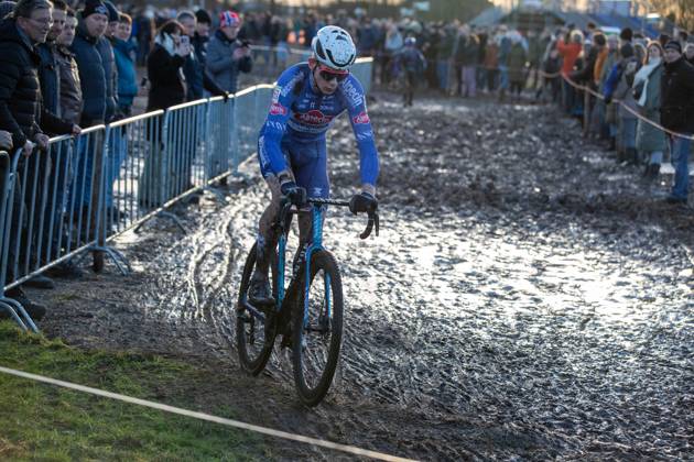 NK Cyclocross Oisterwijk Elite mannen Oisterwijk (NED), CYCLOCROSS, JANUARY 12 Tibor del Grosso Gefotografeerd tijdens het Nederlands Kampioenschap veldrijden in Oisterwijk Content not available for redistribution in The Netherlands directly or indirectly through any third parties. Copyright: xSportfotoxPhotoagencyx