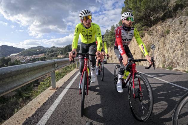 Cycling, Team Intermarche Wanty, Training