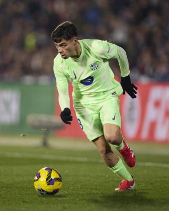 Getafe CF v FC Barcelona, Barca - LaLiga EA Sports Pedri Gonzalez of FC Barcelona in action during the LaLiga EA Sports match between Getafe CF and FC Barcelona at Coliseum Alfonso Perez on January 18, 2025, in Getafe, Spain. Getafe Coliseum Alfonso Perez Madrid Spain RL_GETvFCB_000070 Copyright: xRicardoxLarreinax