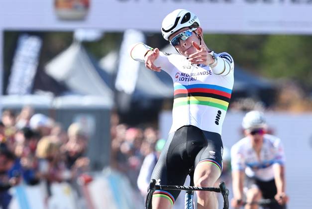 Dutch Tibor Del Grosso and pictured as he crosses the finish line of the men s U23 race at the cyclocross cycling event in Benidorm, Spain, , stage 12 14 in the UCI World Cup competition. DAVIDxPINTENS x110713322x