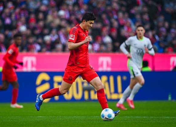 Min Jae Kim FC Bayern Muenchen in action during the Bundesliga 1 match between FC Bayern München and VfL Wolfsburg, Allianz Arena on January 18, 2025 in Munich, Germany Photo by Silas Schueller DeFodi Images Min Jae Kim FC Bayern Muenchen controls the ball during the Bundesliga match between FC Bayern München and VfL Wolfsburg at Allianz Arena on January 18, 2025 in Munich, Germany Photo by Silas Schueller DeFodi Images DFL regulations prohibit any use of photographs as image sequences and or quasi video Photo by Silas Schueller DeFodi Images Defodi 738 738 BAYWOL 20250118 415 Defodi-738 DFL regulations prohibit any use of photographs as image sequences and or quasi-video.