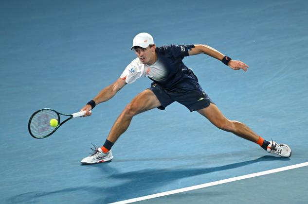 TENNIS AUSTRALIAN OPEN, Alex De Minaur of Australia in action during his round 4 match against Alex Michelsen of USA during the 2025 Australian Open at Melbourne Park in Melbourne, Monday, January 20, 2025. ( NO ARCHIVING, EDITORIAL USE ONLY, NO USE IN BOOKS WITHOUT CONSENT MELBOURNE VICTORIA AUSTRALIA Copyright: xLUKASxCOCHx 20250120169859272831