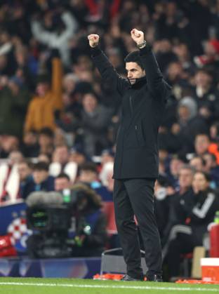 Mikel Arteta (Arsenal manager) celebrates the second Arsenal goal (2-0) at the Arsenal v Dinamo Zagreb UEFA Champions League match, at the Emirates Stadium, London, UK on 22nd January, 2025.