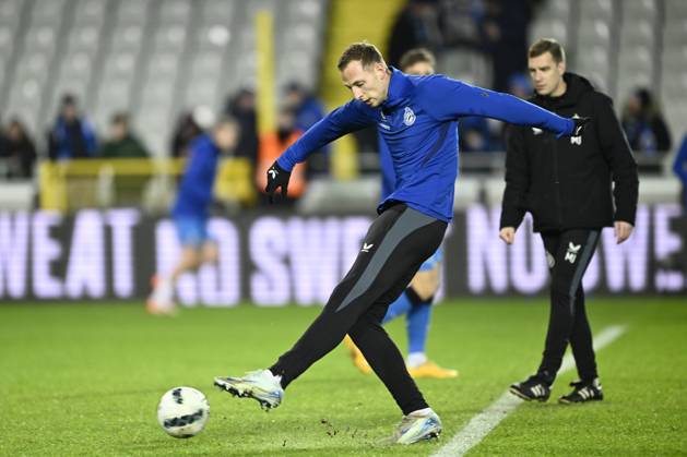Club Brugge v KV Kortrijk - Jupiler Pro League BRUGGE, BELGIUM - JANUARY 25 : Nilsson Gustaf forward of Club Brugge pictured during a pre match warming up exercise prior to the Jupiler Pro League match between Club Brugge and KV Kortrijk on January 25, 2025 in Brugge, Belgium, 25 01 2025 Brugge Belgium Copyright: xNicoxVereeckenx
