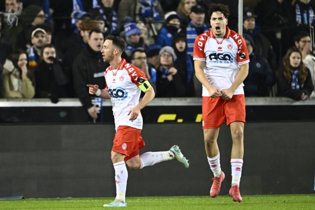 Club Brugge v KV Kortrijk - Jupiler Pro League BRUGGE, BELGIUM - JANUARY 25 : Team captain Dejaegere Brecht midfielder of KV Kortrijk celebrates scoring the opening goal during the Jupiler Pro League match between Club Brugge and KV Kortrijk on January 25, 2025 in Brugge, Belgium, 25 01 2025 Brugge Belgium Copyright: xNicoxVereeckenx