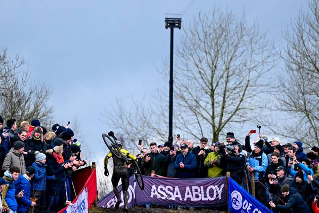 Belgian Wout van Aert pictured in action during the men s elite race at the World Cup cyclocross cycling event in Maasmechelen, Belgium, stage 11 (out of 12) of the UCI World Cup cyclocross competition, Saturday 25 January 2025. LUCxCLAESSEN x111167070x