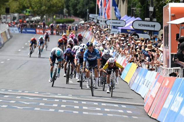 26-01-2025 Tour Down Under; Tappa 06 Adelaide City Council; 2025, Red Bull - Bora Hansgrohe; 2025, Cofidis; Welsford, Sam; Coquard, Bryan; Adelaide; 