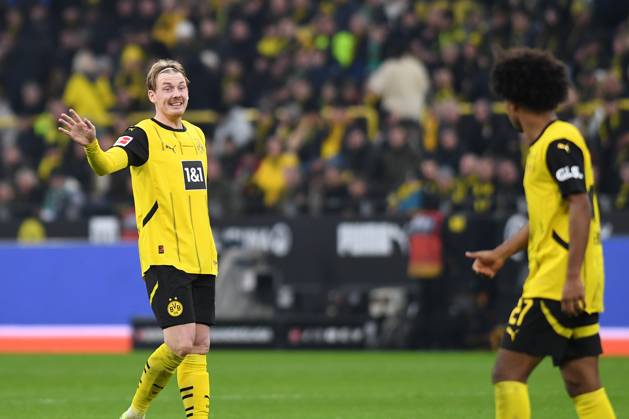 Julian Brandt Borussia Dortmund and Karim Adeyemi Borussia Dortmund gestures during the Bundesliga match between Borussia Dortmund and SV Werder Bremen, SIGNAL IDUNA PARK on January 25, 2025 in Dortmund, Germany, Germany Photo by Ralf Treese DeFodi Images Julian Brandt Borussia Dortmund and Karim Adeyemi Borussia Dortmund gestures during the Bundesliga match between Borussia Dortmund and SV Werder Bremen at Signal Iduna Park on January 25, 2025 in Dortmund, Germany Photo by Ralf Treese DeFodi Images DFL regulations prohibit any use of photographs as image sequences and or quasi video Defodi 521 BVBSVW20250125 086 Defodi-521 DFL regulations prohibit any use of photographs as image sequences and or quasi-video.