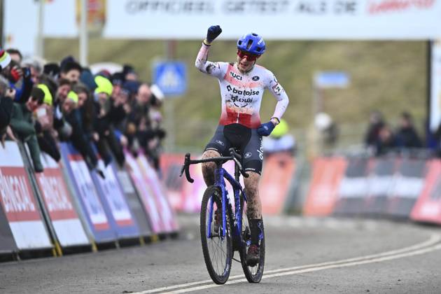 UCI Cyclocross World Cup Hoogerheide 2025 HOOGERHEIDE, THE NETHERLANDS - JANUARY 26 : Brand Lucinda (NED) of Baloise Glowi Lions wins during the 12th and final leg of the UCI Cyclocross World Cup series 2024-2025 in Hoogerheide, The Netherlands, 26 01 2025 Hoogerheide The Netherlands  Copyright: xGvgx