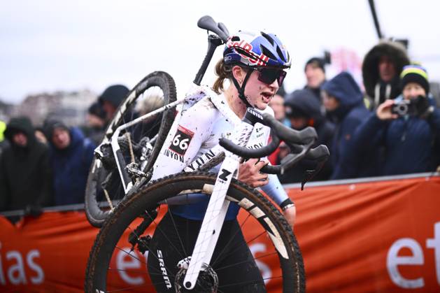 UCI Cyclocross World Cup Hoogerheide 2025 HOOGERHEIDE, THE NETHERLANDS - JANUARY 26 : Backstedt Zoe (GBR) of Canyon - Sram Racing during the 12th and final leg of the UCI Cyclocross World Cup series 2024-2025 in Hoogerheide, The Netherlands, 26 01 2025 Hoogerheide The Netherlands  Copyright: xGvgx