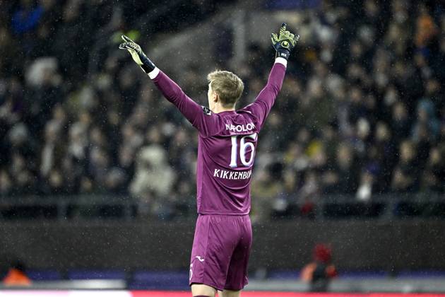 RSC Anderlecht v KV Mechelen - Jupiler Pro League ANDERLECHT, BELGIUM - JANUARY 26 : Kikkenborg Mads goalkeeper of RSC Anderlecht pictured during the Jupiler Pro League match between RSC Anderlecht and KV Mechelen on January 26, 2025 in Anderlecht, Belgium, 26 01 2025 Anderlecht Belgium Copyright: xNicoxVereeckenx