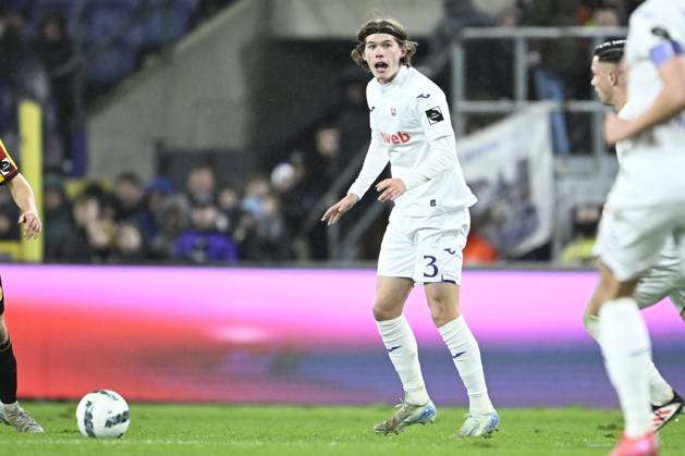 RSC Anderlecht v KV Mechelen - Jupiler Pro League ANDERLECHT, BELGIUM - JANUARY 26 : Hey Boel Lucas defender of RSC Anderlecht in action during the Jupiler Pro League match between RSC Anderlecht and KV Mechelen on January 26, 2025 in Anderlecht, Belgium, 26 01 2025 Anderlecht Belgium Copyright: xNicoxVereeckenx