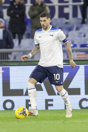 CALCIO - Serie A - SS Lazio vs ACF Fiorentina Lazioâ??s Italian midfielder Mattia Zaccagni controls the ball during the Serie A football match SS Lazio vs Fiorentina at Olimpico Stadium on January 26, 2025, in Rome. Rome Italy  Copyright: xIPAxSport ABACAx