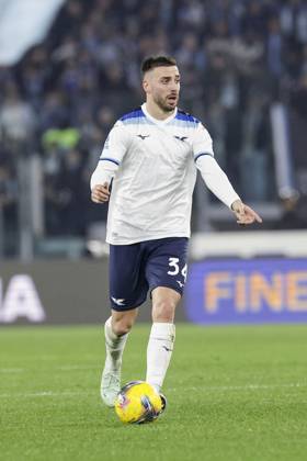 CALCIO - Serie A - SS Lazio vs ACF Fiorentina Lazioâ??s Spanish defender Mario Gila controls the ball during the Serie A football match SS Lazio vs Fiorentina at Olimpico Stadium on January 26, 2025, in Rome. Rome Italy  Copyright: xIPAxSport ABACAx