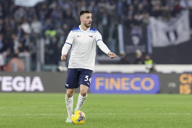 CALCIO - Serie A - SS Lazio vs ACF Fiorentina Lazioâ??s Spanish defender Mario Gila controls the ball during the Serie A football match SS Lazio vs Fiorentina at Olimpico Stadium on January 26, 2025, in Rome. Rome Italy  Copyright: xIPAxSport ABACAx
