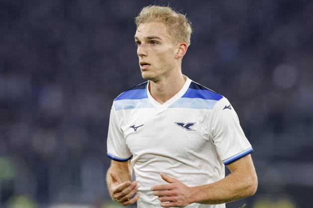 CALCIO - Serie A - SS Lazio vs ACF Fiorentina Lazioâ??s Danish midfielder Gustav Isaksen looks during the Serie A football match SS Lazio vs Fiorentina at Olimpico Stadium on January 26, 2025, in Rome. Rome Italy  Copyright: xIPAxSport ABACAx