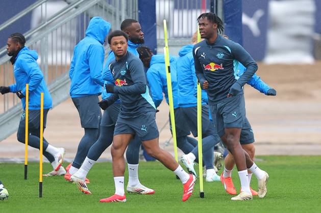 RB Leipzig Training Champions League Leipzig, 28 01 2025, RBL Training Center, UEFA Champions League, RB LEIPZIG Final training before tomorrows match at Sturm Graz , In the picture from l Lois Openda and El Chadaille Bitshiabu , For editorial use only Editorial use only ,