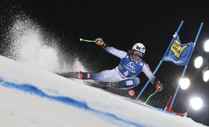 Bilder des Jahres 2025, Sport 01 Januar Sport Themen der Woche KW05 Sport Bilder des Tages ALPINE SKIING - FIS WC Schladming SCHLADMING,AUSTRIA,28.JAN.25 - ALPINE SKIING - FIS World Cup, night giant slalom, men. Image shows Alexander Steen Olsen (NOR). GEPAxpictures xWolfgangxGrebien