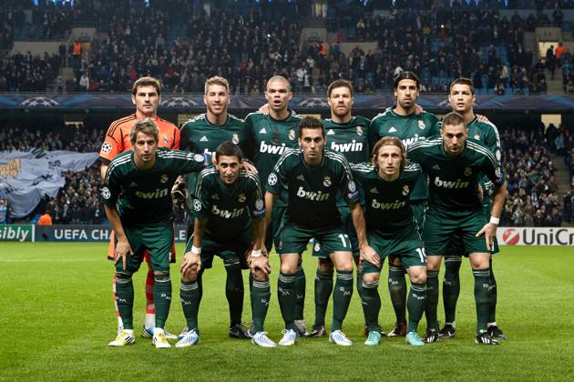 MANCHESTER, UNITED KINGDOM: 21 NOVEMBER 2012 Real Madrid players pose for a team photo prior to the UEFA Champions League Group D soccer match between Manchester City and Real Madrid at the Etihad Stadium, United Kingdom on 21 November 2012. Manchester City FC v Real Madrid FC UCL_2012-2013
