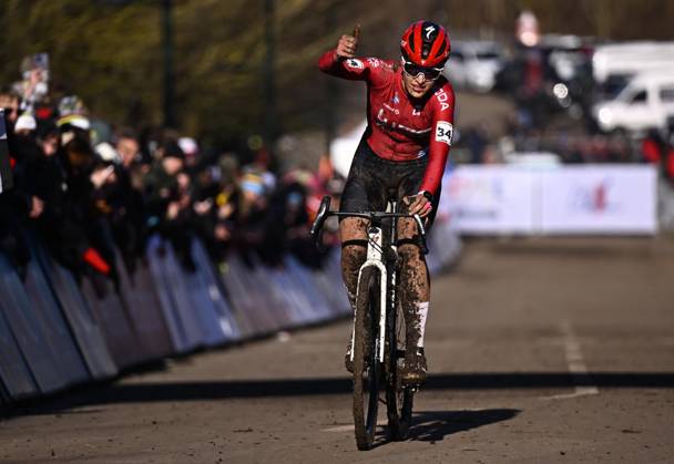 Luxembourgian Marie Schreiber crosses the finish line at the U23 women competition of the UCI cyclocross World Championship, WM, Weltmeisterschaft in Lievin, France, Sunday 02 February 2025. The world championships are taking place from 31 January until 02 February. JASPERxJACOBS  x111639967x
