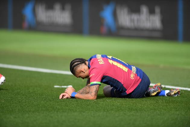 FC Barcelona, Barca v DEPORTIVO ALAVES. OLIMPIC STADIUM LLUIS COMPANYS. MONTJUIC,BARCELONA. February 2,2025 FC BARCELONA vs DEPORTIVO ALAVES. February 2, 2025 Raphina (11) of FC Barcelona during the match between FC Barcelona and Deportivo Alaves corresponding to the twenty two day of La Liga EA Sports at Olimpic Stadium Lluis Companys of Montjuic in Barcelona, Spain. Barcelona ESP Copyright: xS.xRosx