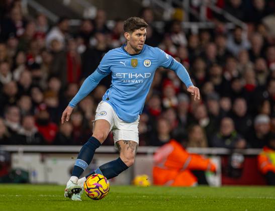 Football - FA Premier League - Arsenal FC v Manchester City FC LONDON, ENGLAND - Sunday, February 2, 2025: Manchester City s John Stones during the FA Premier League match between Arsenal FC and Manchester City FC at the Emirates Stadium. (Photo by David Rawcliffe Propaganda) LONDON Emirates Stadium GREATER LONDON ENGLAND Copyright: xDavidxRawcliffex P2025-02-02-Arsenal_Man_City-21