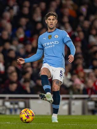 Football - FA Premier League - Arsenal FC v Manchester City FC LONDON, ENGLAND - Sunday, February 2, 2025: Manchester City s John Stones during the FA Premier League match between Arsenal FC and Manchester City FC at the Emirates Stadium. (Photo by David Rawcliffe Propaganda) LONDON Emirates Stadium GREATER LONDON ENGLAND Copyright: xDavidxRawcliffex P2025-02-02-Arsenal_Man_City-24