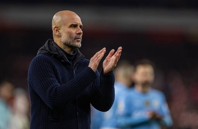 Football - FA Premier League - Arsenal FC v Manchester City FC LONDON, ENGLAND - Sunday, February 2, 2025: Manchester City s manager Josep Pep Guardiola looks dejected after the FA Premier League match between Arsenal FC and Manchester City FC at the Emirates Stadium. Arsenal won 5-1. (Photo by David Rawcliffe Propaganda) LONDON Emirates Stadium GREATER LONDON ENGLAND Copyright: xDavidxRawcliffex P2025-02-02-Arsenal_Man_City-60