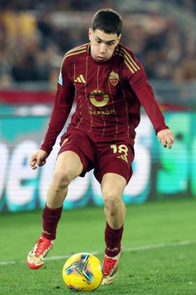 Rome, Italy 02.02.2025 : Matias Soule of Roma during Italian football championship Serie A Enilive 2024-2025 match AS Roma vs SSC Napoli at Stadio Olimpico in Rome on February 2, 2025.  Copyright: xMarcoxIacobucci IPAxSportx xipa-agency.netx xx IPA_53562903 IPA_Agency_IPA53562903