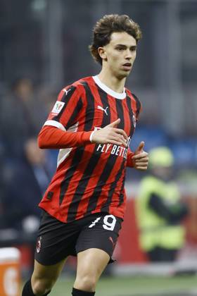 JOAO FELIX SEQUEIRA, Milan, Coppa Italia, Italian Cup, 2024-25, Milan vs Roma 3-1, 05-02-2025, Azione, Action, Single shot COPPA ITALIA 2024-25 MILAN-ROMA 3-1