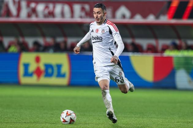 Fußball UEFA Europa League 8. Spieltag FC Twente Enschede - Besiktas JK am 30.01.2025 in der Arena De Grolsch Veste in Enschede Emirhan Topcu ( Istanbul ) xJRx