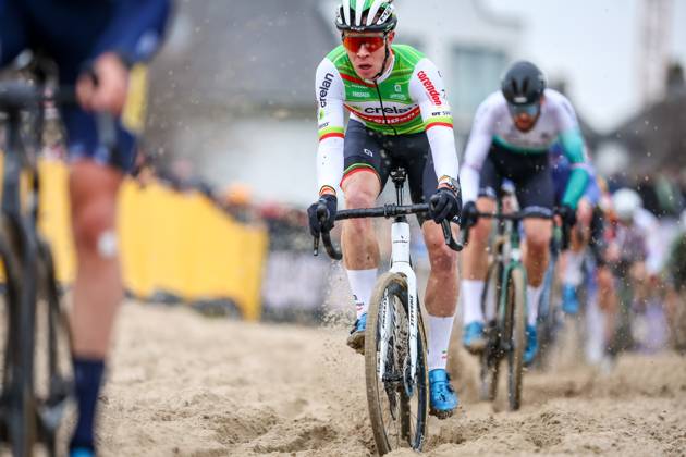 Belgian Laurens Sweeck pictured in action during the men elite race of the Noordzeecross cyclocross cycling event in Middelkerke, the eighth and last race of the Superprestige competition on Saturday 08 February 2025. DAVIDxPINTENS  x111996618x