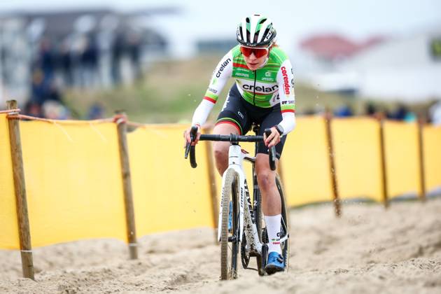 Dutch Inge van der Heijden pictured in action during the women elite race of the Noordzeecross cyclocross cycling event in Middelkerke, the eighth and last race of the Superprestige competition on Saturday 08 February 2025. DAVIDxPINTENS  x111998876x