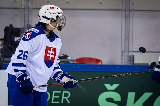 Olympic Qualification Tournament Austria vs. Slovakia 09 02 25 Lilien Benakova Nr 26, Slovakia at the Warm Up Olympic Qualification Tournament Austria vs. Slovakia Bremerhaven, Eisarena on 09 02 25 Copyright: xBEAUTIFULxSPORTS MarioxM.xKobergx