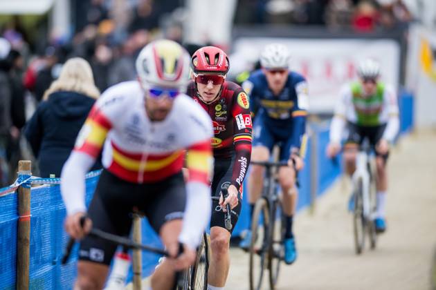 Belgian Michael Vanthourenhout pictured in action during the men s elite race of the Krawatencross cyclocross in Lille, stage 7 (out of 8) in the X2O Trofee Veldrijden competition, Sunday 09 February 2025. JASPERxJACOBS  x112093032x