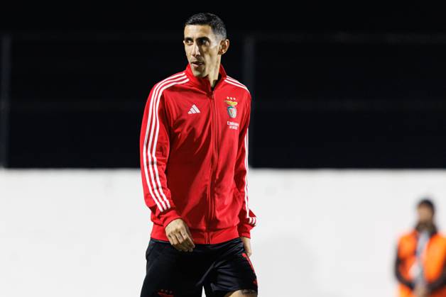 Angel Di Maria seen during Liga Portugal game between teams of CF Estrela Amadora and SL Benfica at Estadio Jose Gomes (Maciej Rogowski) Amadora Estadio Jose Gomes Portugal Copyright: xMaciejxRogowskix estrelaslb2425-019
