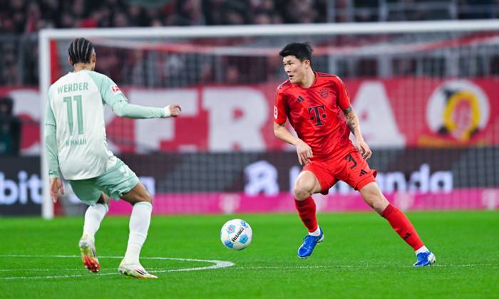 Min Jae Kim FC Bayern Muenchen in action during the Bundesliga 1 match between FC Bayern München and SV Werder Bremen, Allianz Arena on February 07, 2025 in Munich, Germany Photo by Silas Schueller DeFodi Images Min Jae Kim FC Bayern Muenchen controls the ball during the Bundesliga match between FC Bayern München and SV Werder Bremen at Allianz Arena on February 7, 2025 in Munich, Germany Photo by Silas Schueller DeFodi Images DFL regulations prohibit any use of photographs as image sequences and or quasi video Photo by Silas Schueller DeFodi Images Defodi 738 738 BAYBRE 20250207 480 Defodi-738 DFL regulations prohibit any use of photographs as image sequences and or quasi-video.