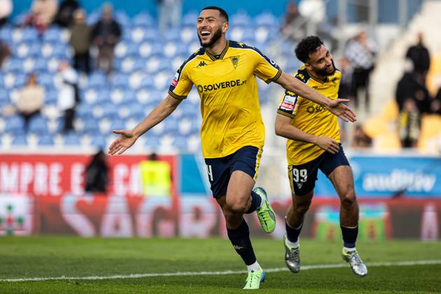 January 30, 2023, Cascais, Portugal: Yanis Begraoui of GD Estoril Praia celebrates after scoring a goal during the Liga Portugal Betclic match between Estoril Praia Futebol SAD and Boavista FC at Estadio Antonio Coimbra da Mota. Final score: Estoril Praia Futebol SAD 2 - 1 Boavista FC Cascais Portugal - ZUMAs197 20230130_aaa_s197_070 Copyright: xDavidxMartinsx